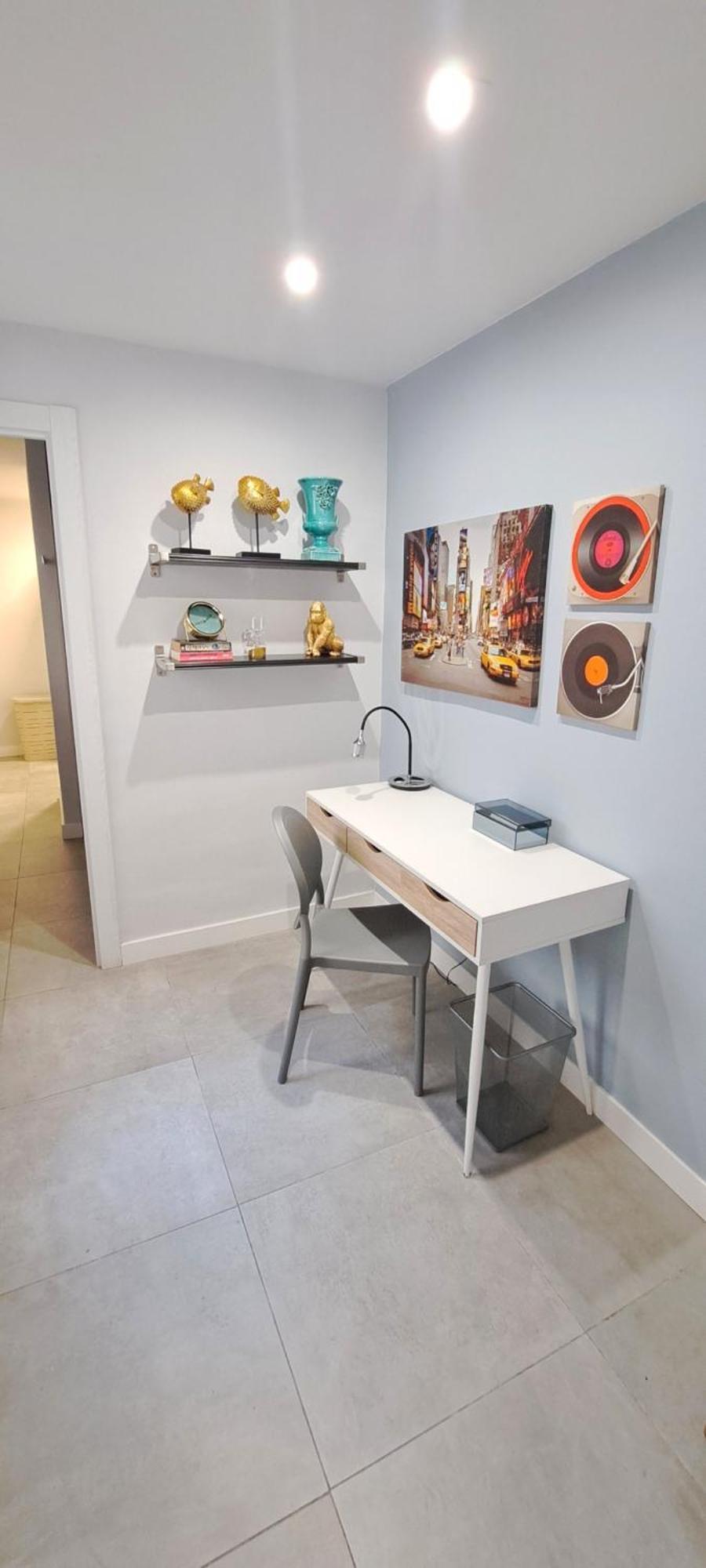 New! Renovated, Centrally Located, Private Entrance, Terrace Apartment Valencia Exterior photo